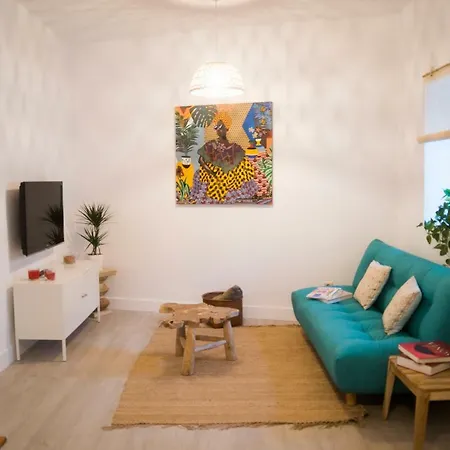 隆达全景三层复式度假屋 *