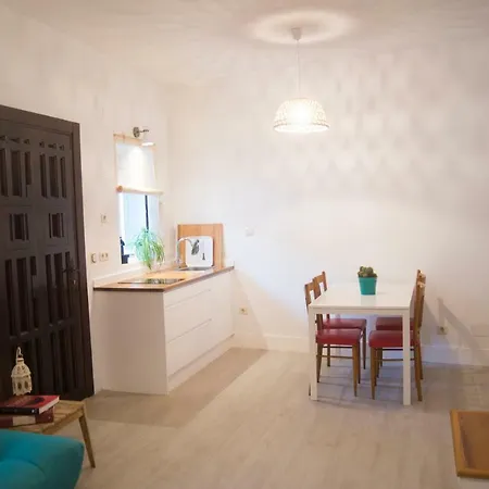 隆达全景三层复式度假屋 龙达